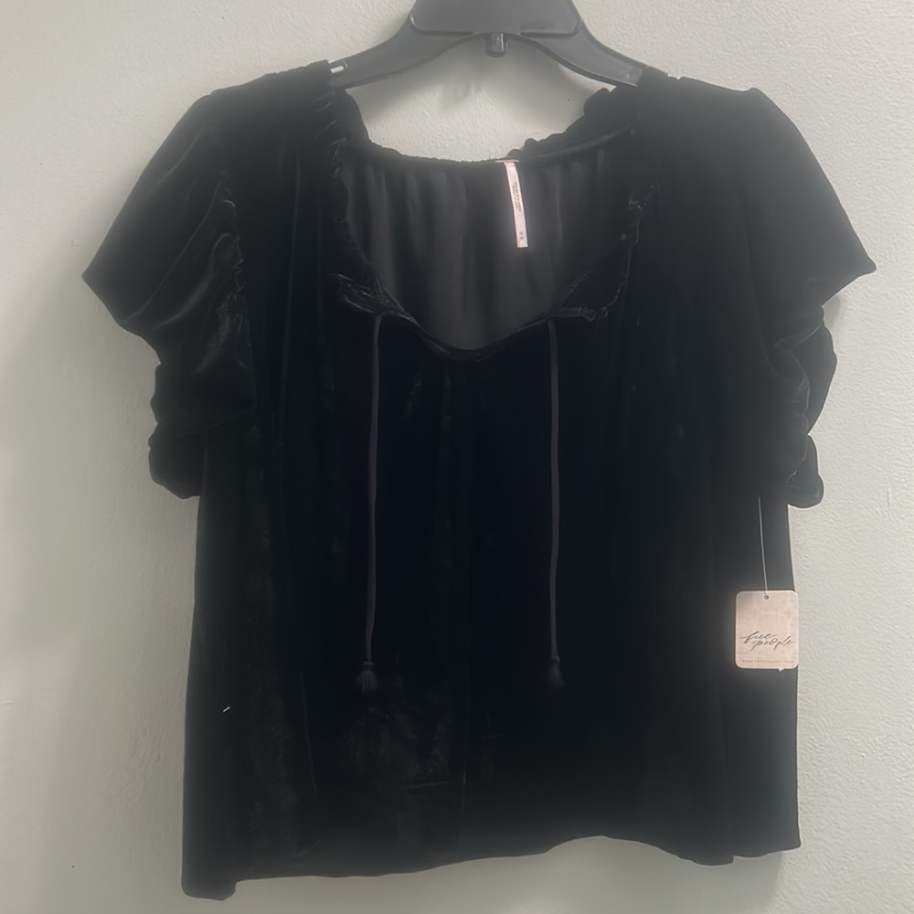 NWT FREE PEOPLE TERESE TOP IN BLACK - Picture 7 of 10